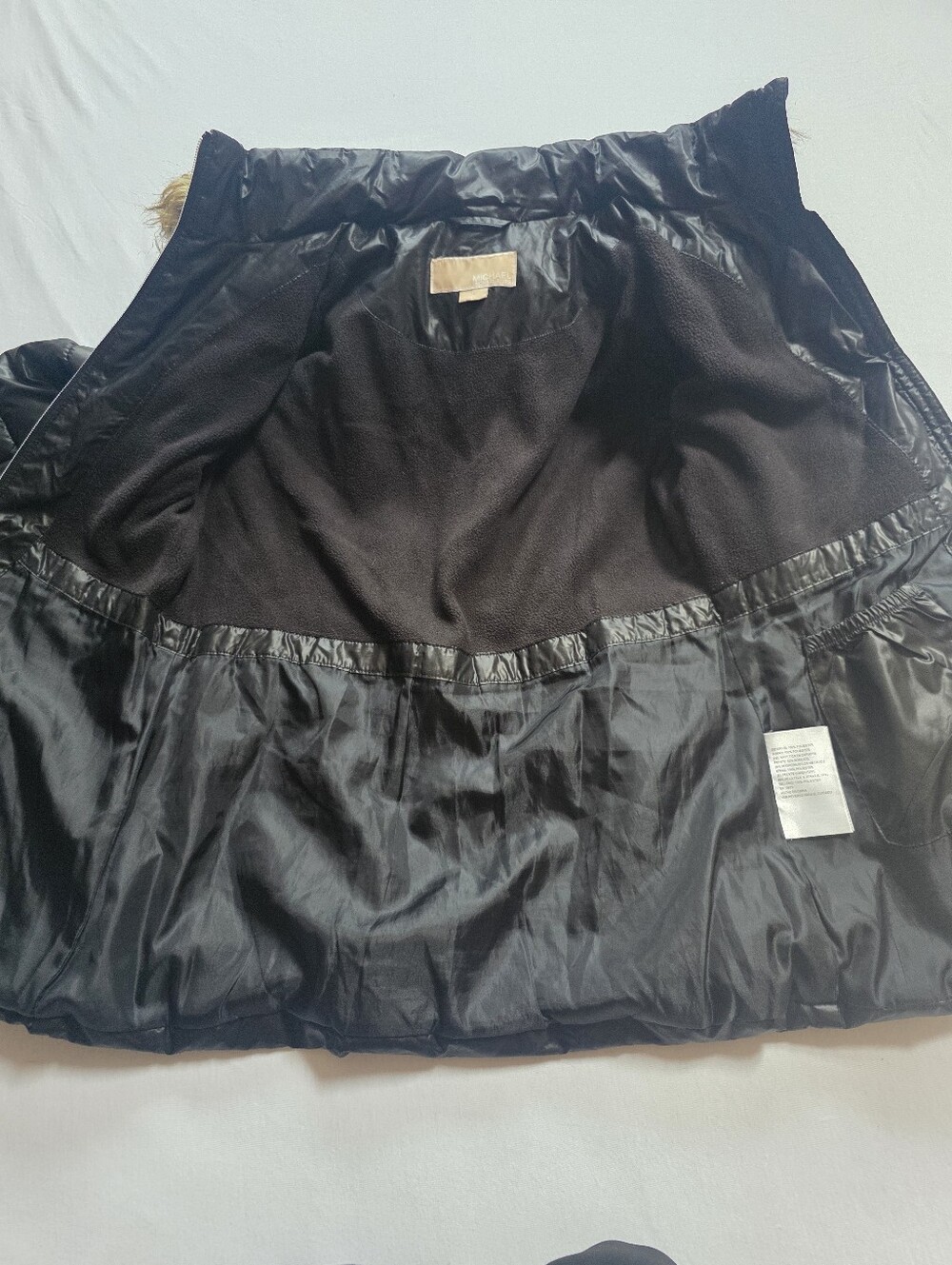 Michael Kors Girls Black Puffer Jacket Faux Fur Hood Size 14 - Picture 6 of 8